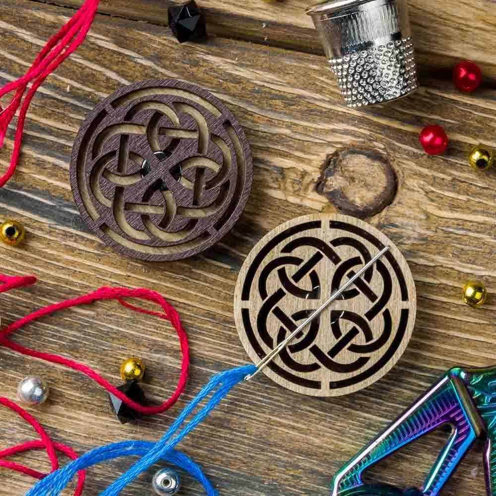 Luca-S Porta Aghi Magnetico Needle Minder NM08 – Per Punto Croce E Cucito, 30x25 Mm