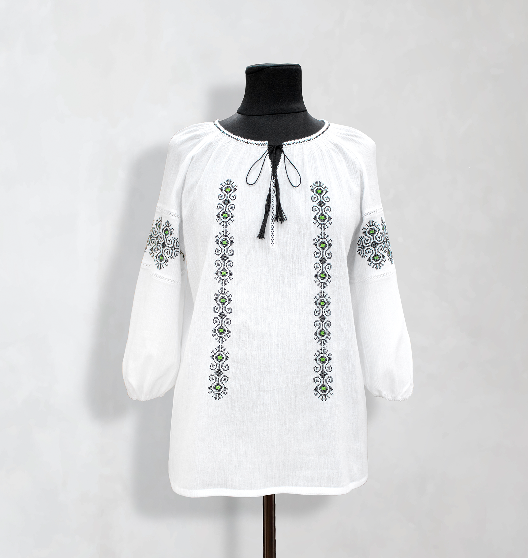 Romanian Traditional Blouse, F-205/3