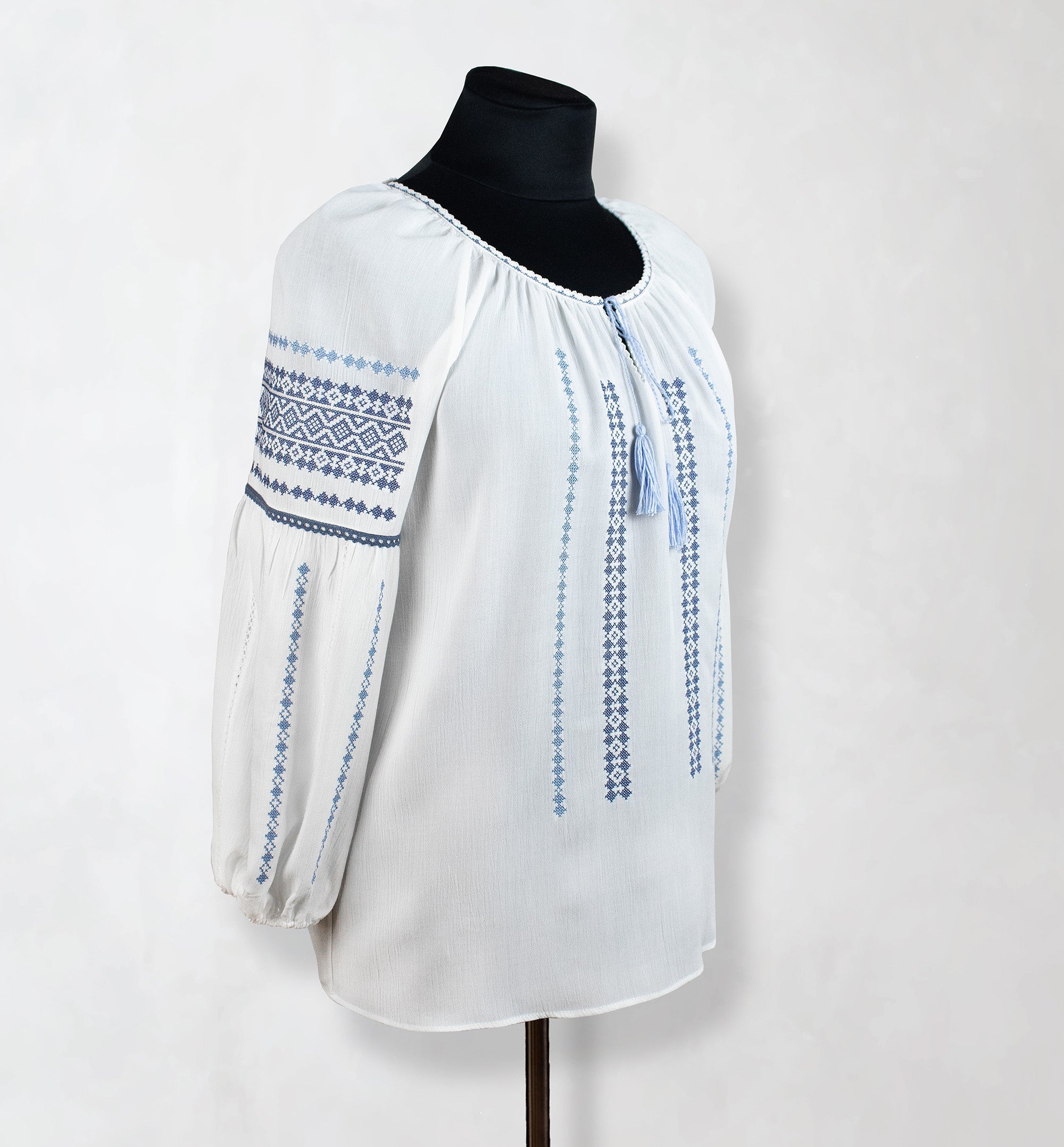 Romanian Traditional Blouse, F214