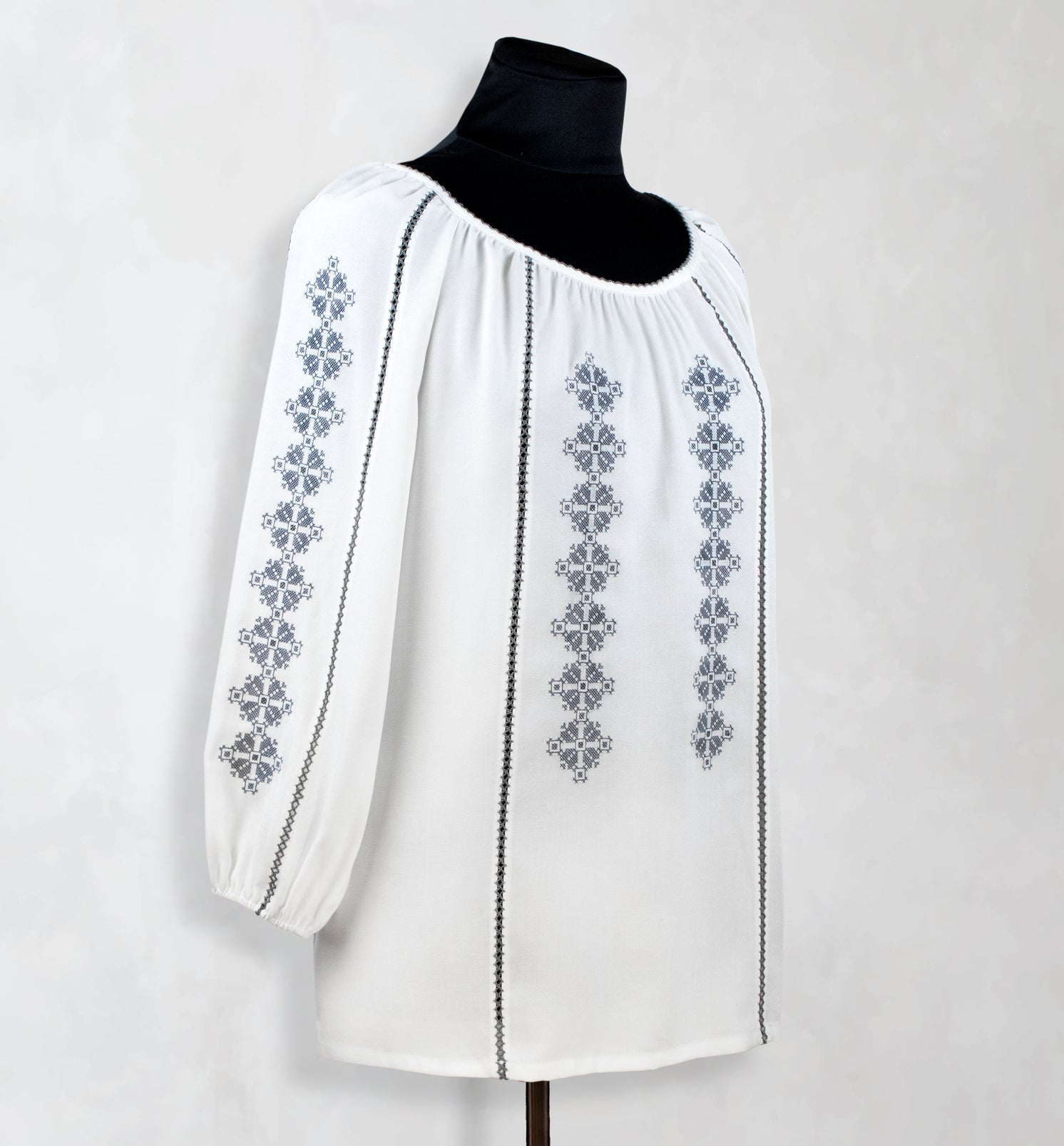 Romanian Traditional Blouse, F211