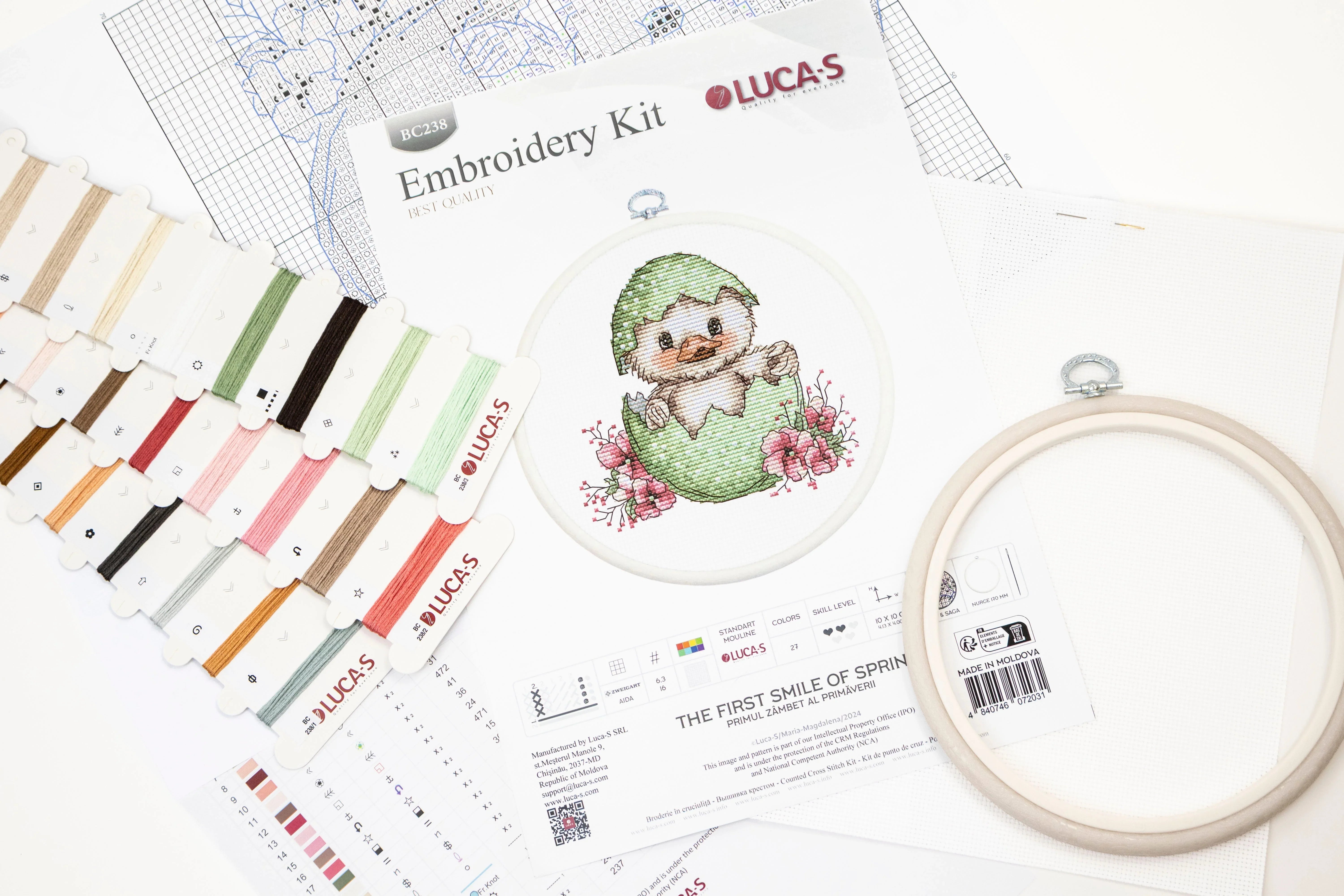 Cross Stitch Kit with Hoop Included Luca-S - The First Smile of Spring