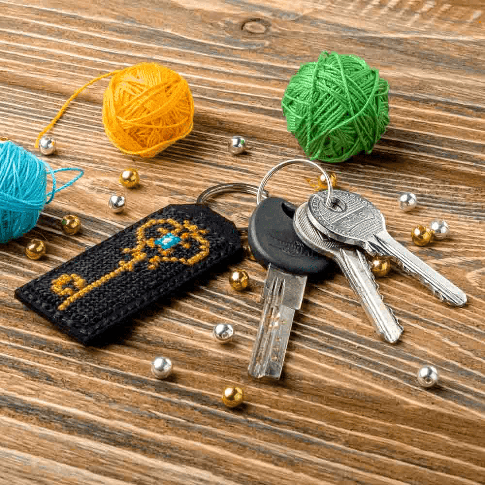 Key Chain Needlecraft Kit - Cross Stitch Kit on Leather – Luca-S