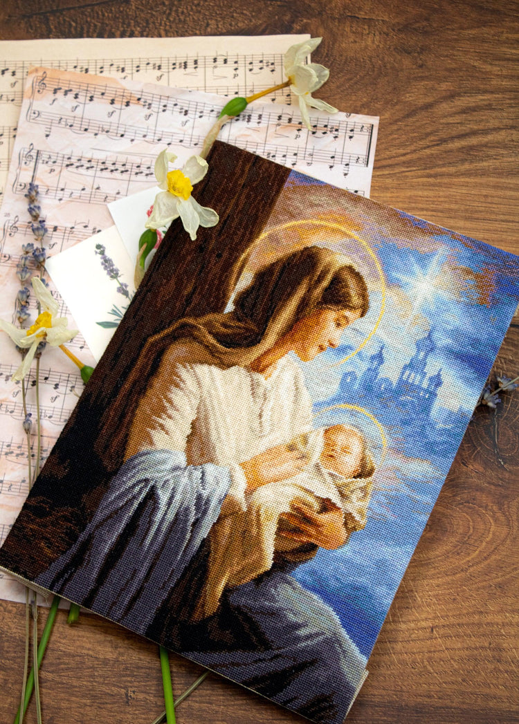 Petit Point Kit Luca-S - Saint Mary and The Child, GOLD Collection, G617 - Luca-S Petit Point Kits