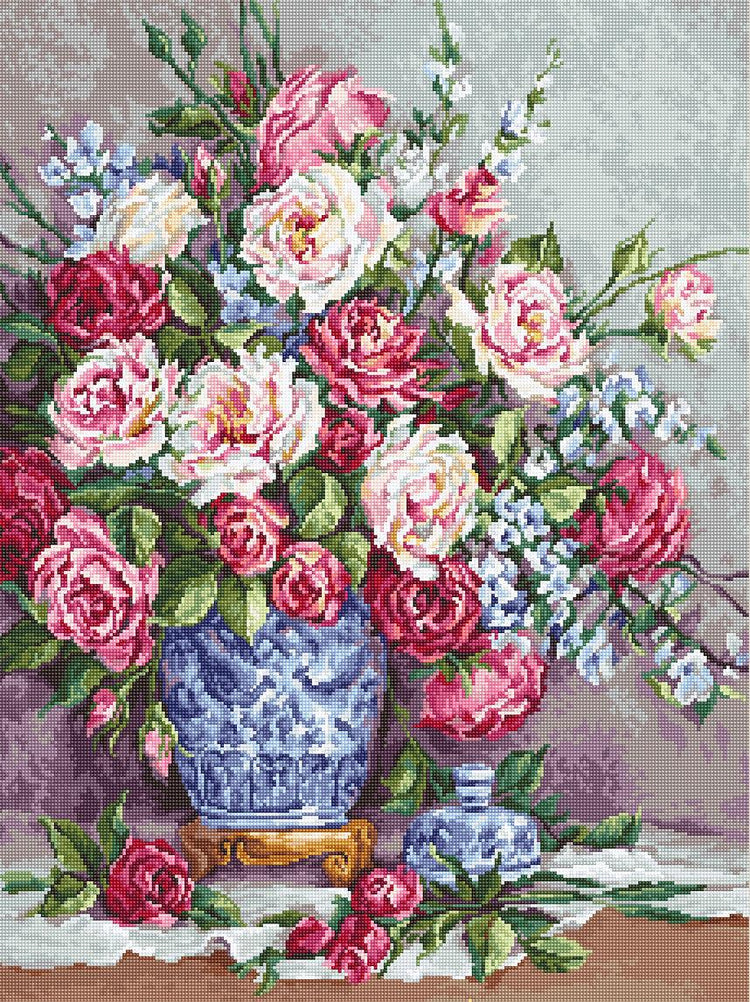 Tapestry Kit Luca-S - Her Majesty’s Roses - HobbyJobby